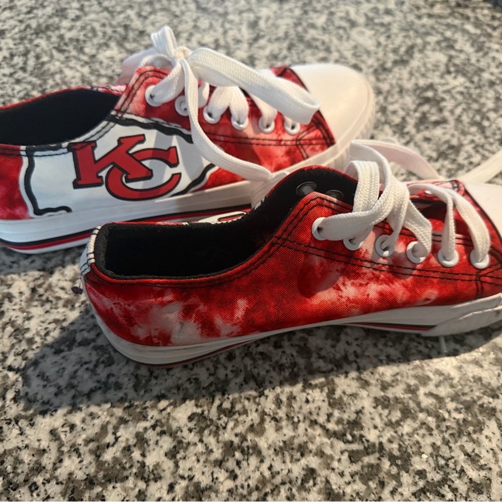 Stylish Red and White Women's Sneakers